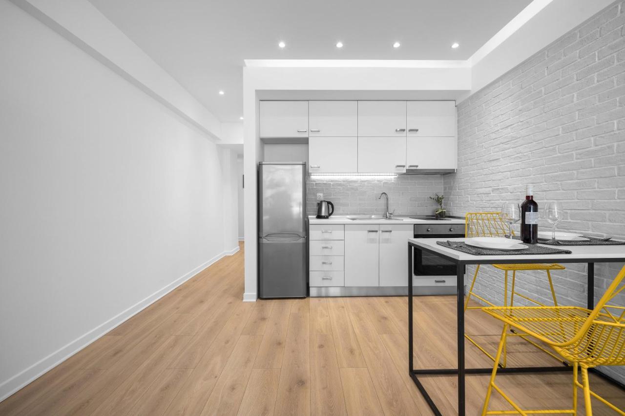 Nyma White Apartments, The Luxury Suites Thessaloniki Exterior photo